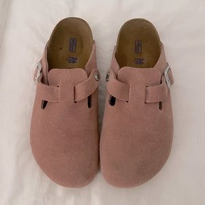 Pink Boston Birkenstocks